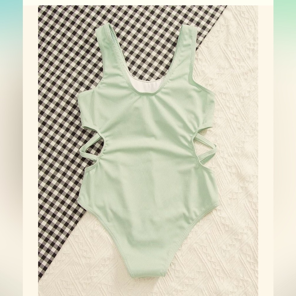 Milumia NWOT Sage Green Girls Ribbed Swimsuit with Scoop Cutouts 10Y